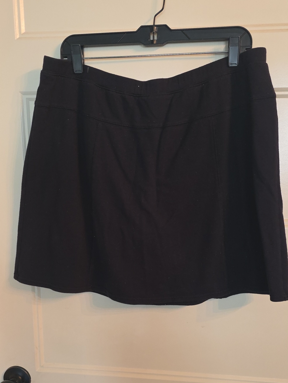 Avenue Black A-Line Skirt